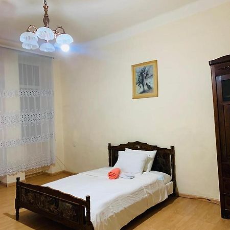 Infinity Hostel & Tour Yerevan Exterior foto