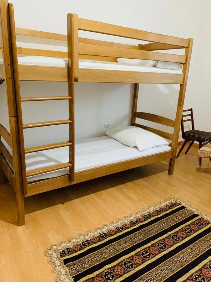 Infinity Hostel & Tour Yerevan Exterior foto