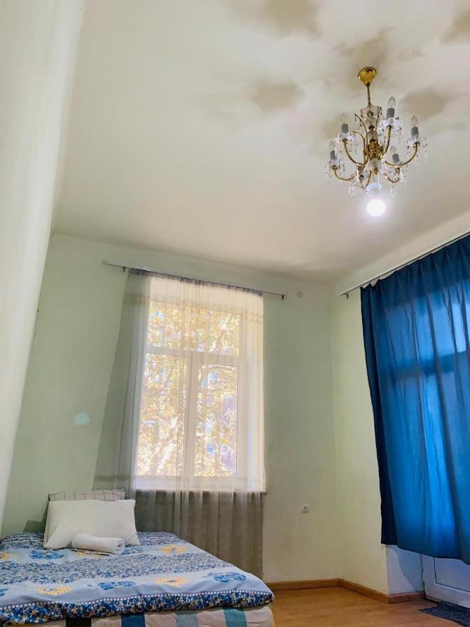 Infinity Hostel & Tour Yerevan Exterior foto