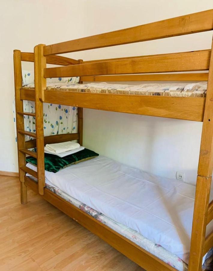 Infinity Hostel & Tour Yerevan Exterior foto